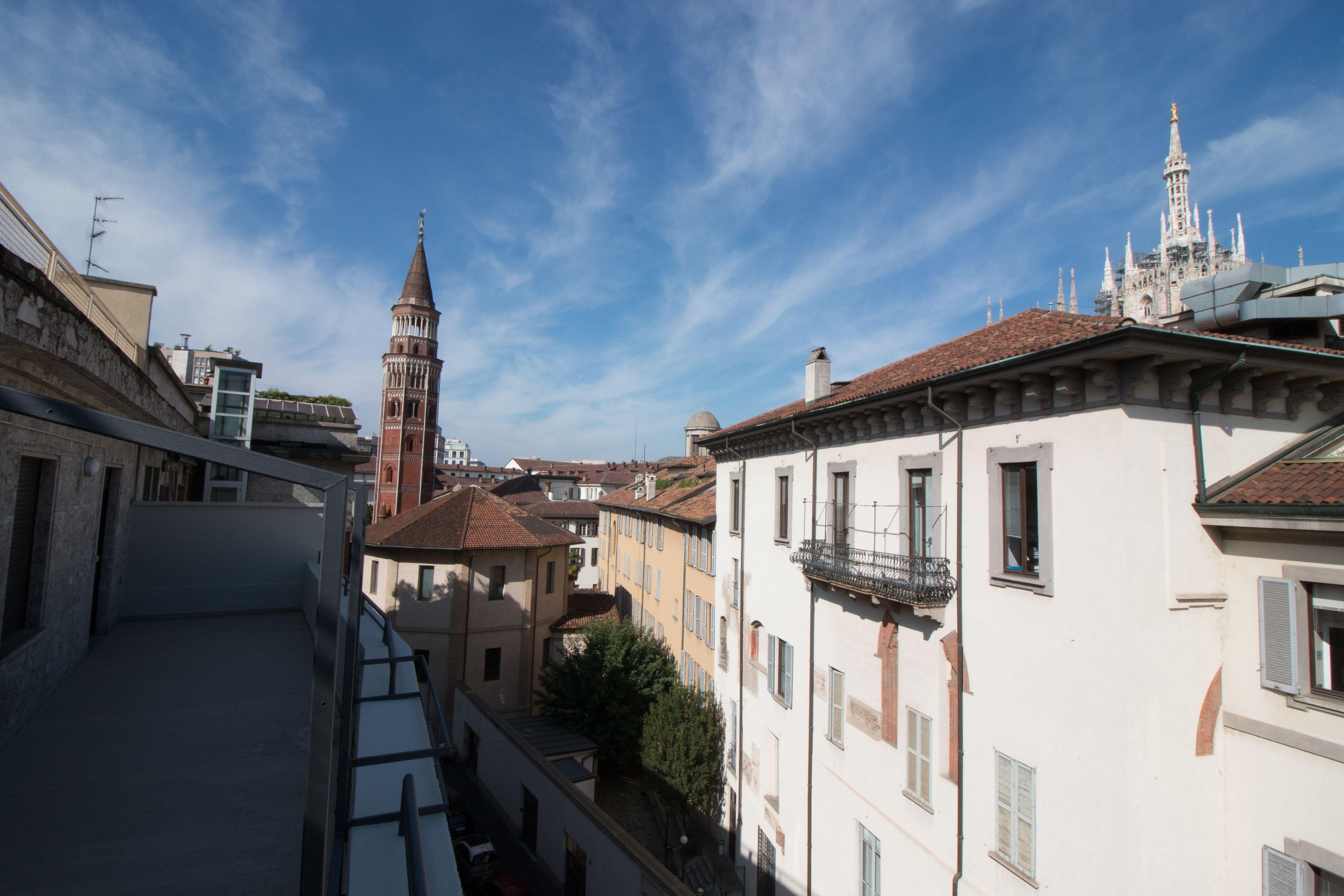 Suite Santa Tecla, Milan
